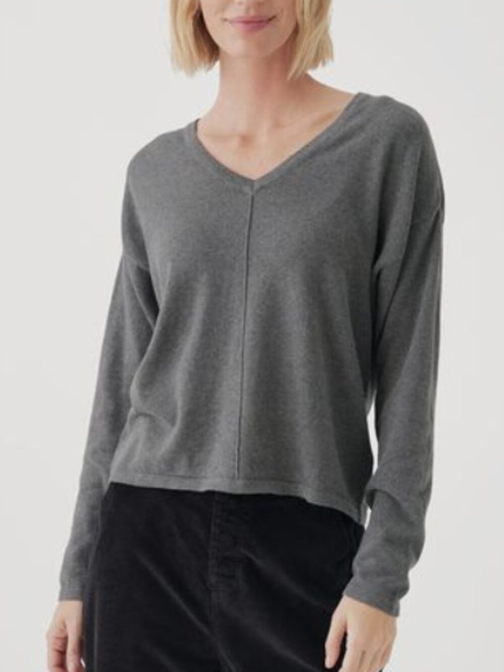 Pact Gray Classic Fine Knit Relaxed V-Neck Sweater - Size S